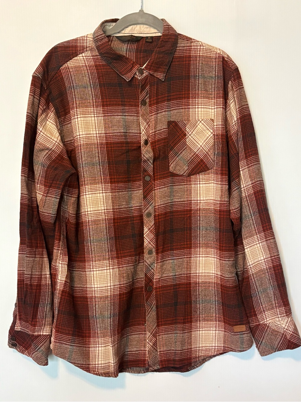 Outpost Makers Men's XL Long Sleeve Flannel Button Down Shirt Rust Plaid Buckle